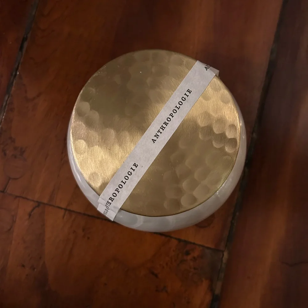 Capri Blue Volcano Capiz Jar Candle​ - never opened - Picture 2 of 5